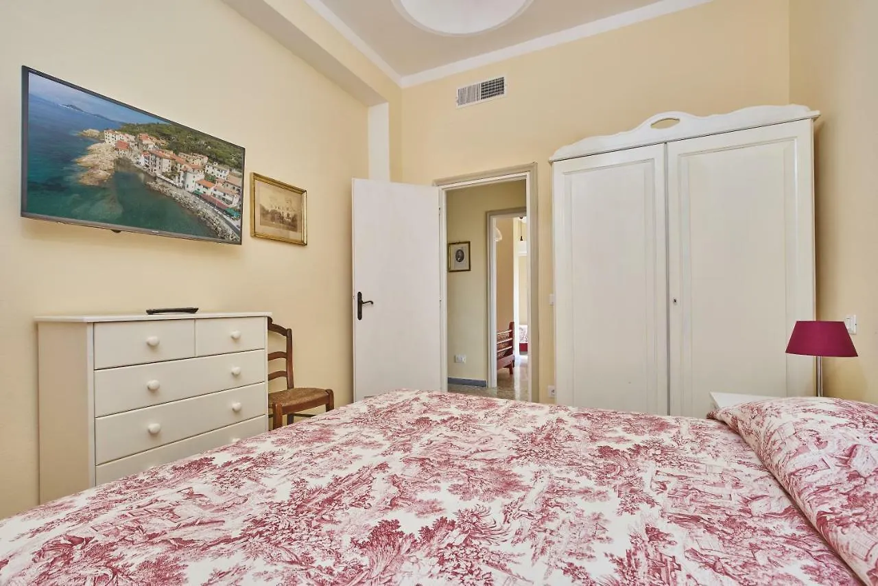 Marciana Hills Apartments Italia