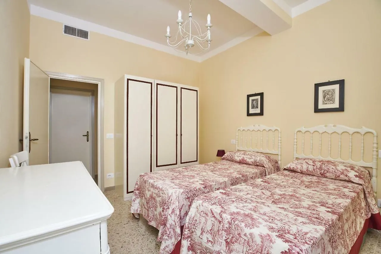 Marciana Hills Apartments 0*, Marciana (Isola d'Elba) Italia